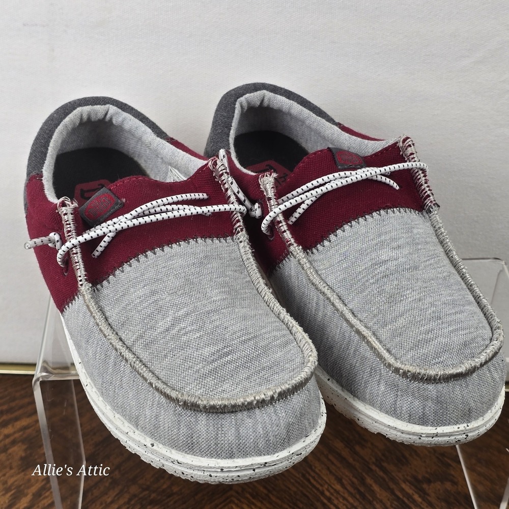 Hey Dude Wally Youth Tri Varsity Crimson Red Gray Size YT3 Summer Beach Casual